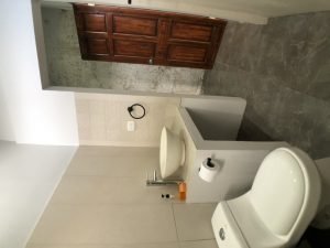 17.9 casita bathroom