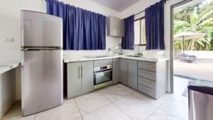 5511 – Ojochal Versatile Multi-Unit Property with Income Expansion Potential_17