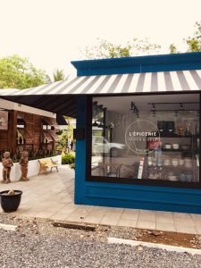 2-2-_57ed6e7d-955a-4c62-a104-cdf10976cd37