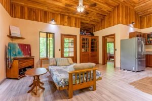 lagunas-paradise-main-house-29