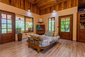 lagunas-paradise-main-house-30