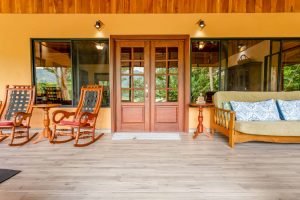 lagunas-paradise-main-house-44