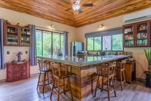 lagunas-paradise-main-house-6