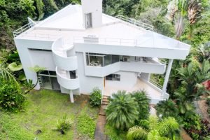 Ocean View Modern House-3