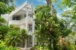 Ocean View Modern House-4