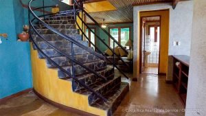 Rainforest Retreat in Escaleras Area of Dominical Near a Waterfall