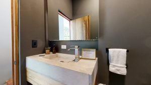 Villa-Unique-12132023_193022-DeNoiseAI-clear