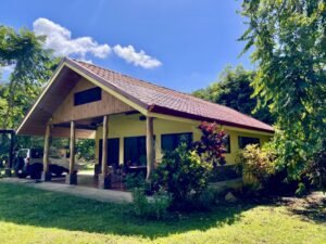 4908 – Tres casas, Tres Rios16