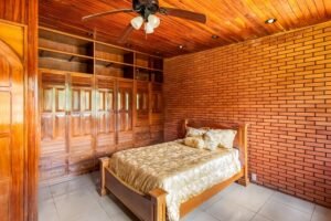 5e414b75-297b-438b-b935-b71b7c662b6c