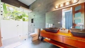 8146 House for sale costa verde 43