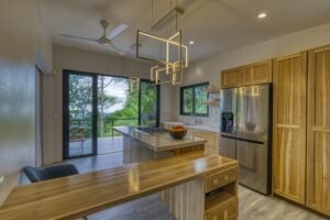 _DSC7100_AuroraHDR2019-edit