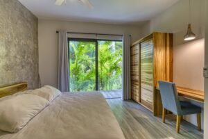 _DSC7190_AuroraHDR2019-edit