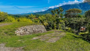 Property For Sale in Ojochal Costa Rica