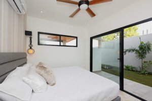 CocoUvitaCasa1_copy2489r