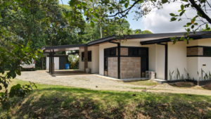 5500 – Solar Powered 3 Bedroom Home in Ojochal_02