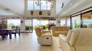 House for sale in Ojochal Costa Rica