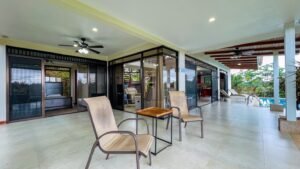 House for sale in Ojochal Costa Rica