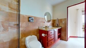 House for sale in Ojochal Costa Rica