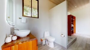 House for sale in Ojochal Costa Rica