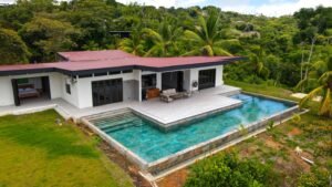 House for sale in Ojochal Costa Rica