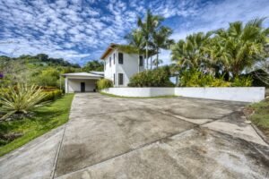 P-11 Ocean View Luxury Home_4