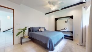 140005 House & Extra Lot For Sale 11