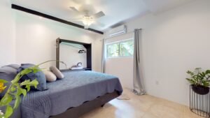 140005 House & Extra Lot For Sale 12