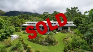 4568 Luxury House For Sale in Ojochal 02 (1)