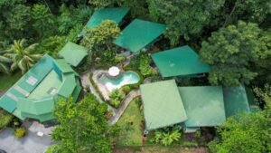 5513 – Profitable Riverfront Resort in Ojochal_02