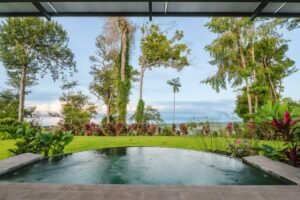 10-Turi-uha-Portalon-Coldwell-Banker