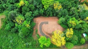 lot 22 above & road in front