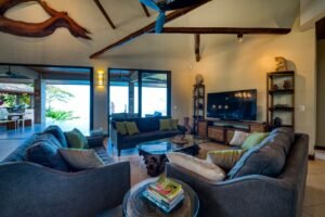 3_Living, Kitchen, dining_1