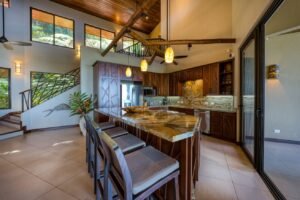 3_Living, Kitchen, dining_4