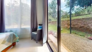 120007 House For Sale 23