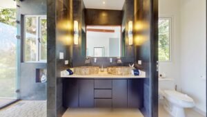 5515 – Luxury Retreat in Gated Community with Private Beach Access_40