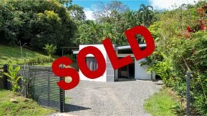 Uvita cozy house-Photoroom