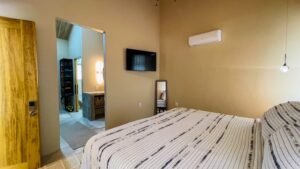 120012 Niki Davis – Cinco Ventanas 3 homes15