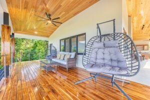 The Crystal Shire – 015