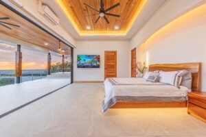 The Crystal Shire – 019