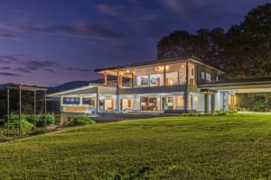 The Crystal Shire – 038