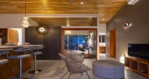 2B interior_BAJA_220