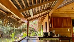 4921 Riverfront wooden house Av. Principal 07