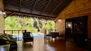 4921 Riverfront wooden house Av. Principal 24