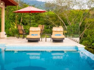 House for sale in Ojochal Costa Rica