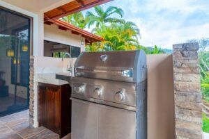 House for sale in Ojochal Costa Rica