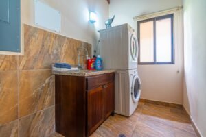 House for sale in Ojochal Costa Rica