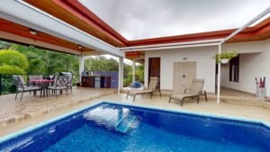 5939 Chontales House and Three Lots 33