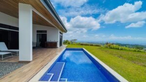 House for sale in Ojochal Costa Rica