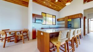 House for sale in Ojochal Costa Rica