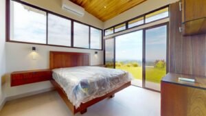 House for sale in Ojochal Costa Rica